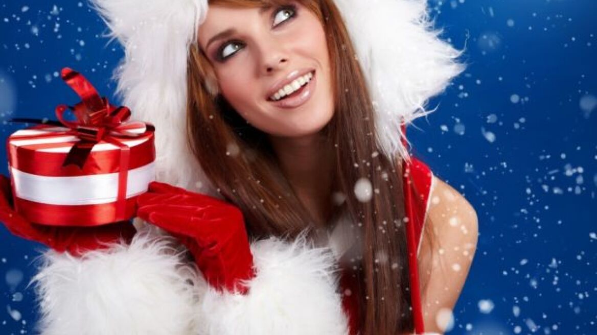 Τα πιο ερωτικά δώρα Χριστουγέννων για τον σύντροφό σας