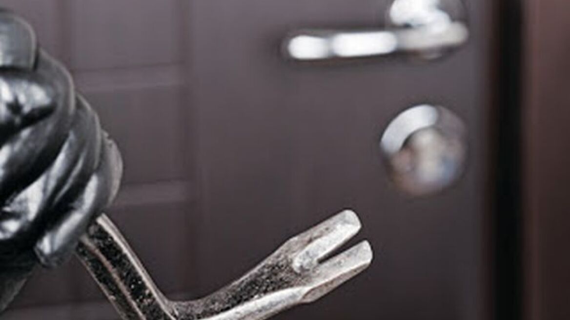 Πτολεμαΐδα: Έκλεβε επί δυο μήνες εργαλεία από την ίδια αποθήκη