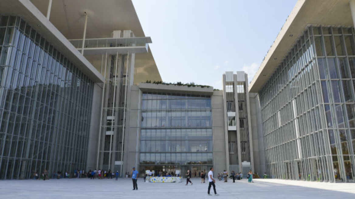 Γιορτάζοντας τα Χριστούγεννα στο Κέντρο Πολιτισμού