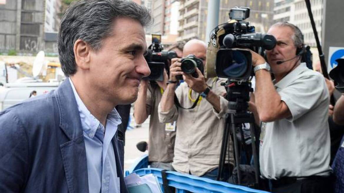 WSJ: Η Ελλάδα παραμένει το λίκνο της ευρωπαϊκής δυσλειτουργίας