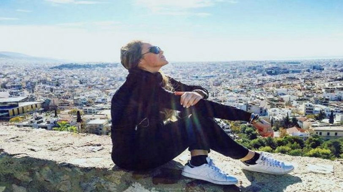  Στα μπουζούκια η αδερφή του Ρονάλντο 