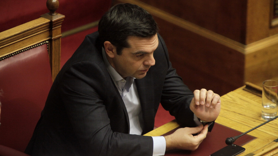 Τσίπρας: Νέος γύρος επαφών με στόχο την πολιτική συμφωνία  για την β΄αξιολόγηση 