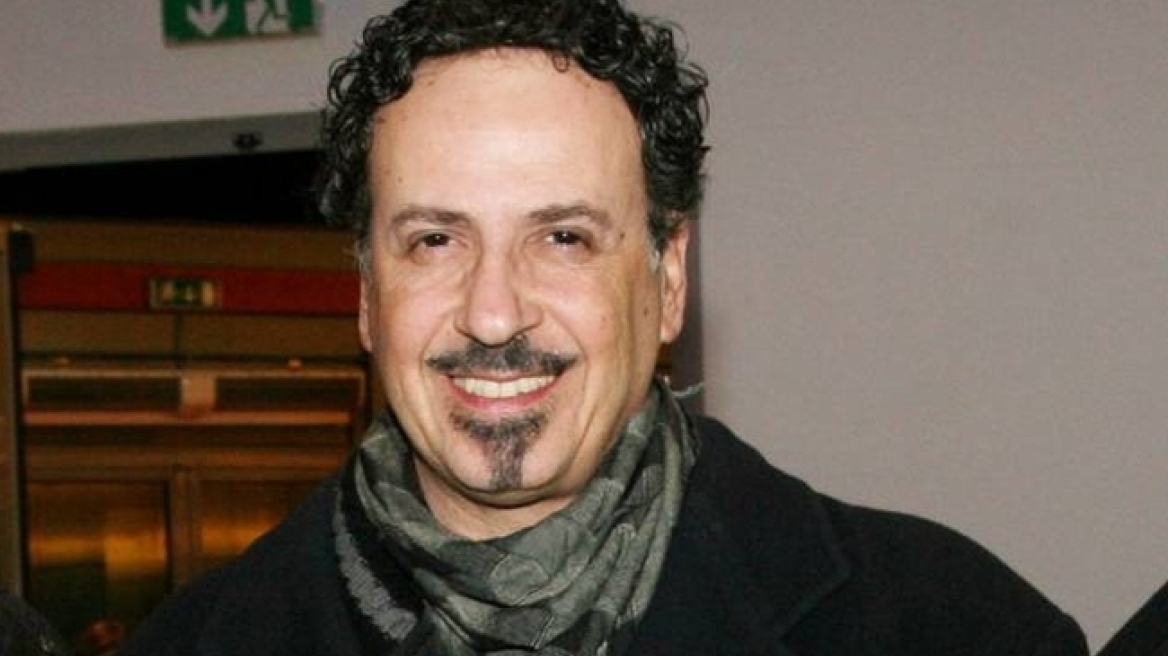 Χάρης Ρώμας: «Δεν ζω μόνος μου»