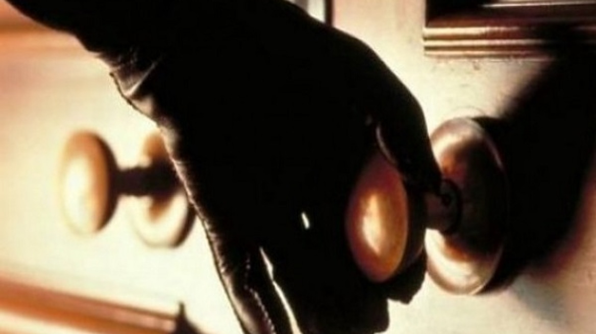 Φθιώτιδα: Μυστηριώδης διάρρηξη σε κτίριο του δήμου Μακρακώμης