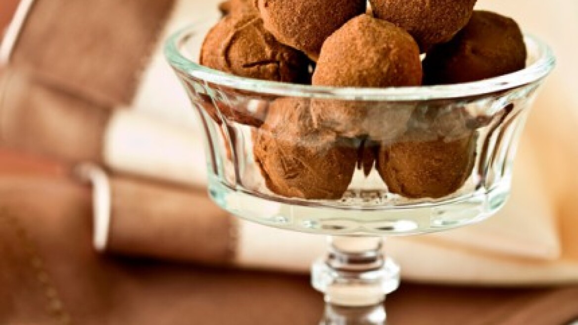 Τρούφες σοκολάτας με άρωμα ουίσκι