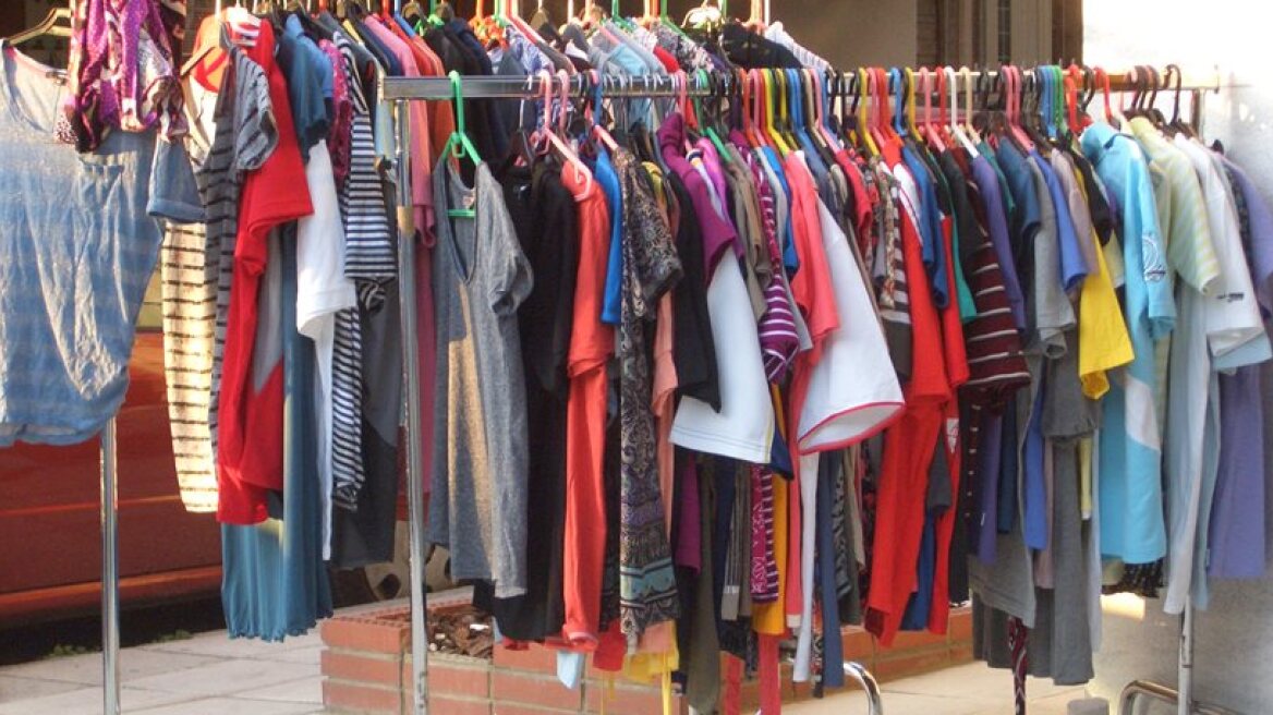 Ρόδος: Ανήλικοι έκλεψαν ρούχα από κατάστημα