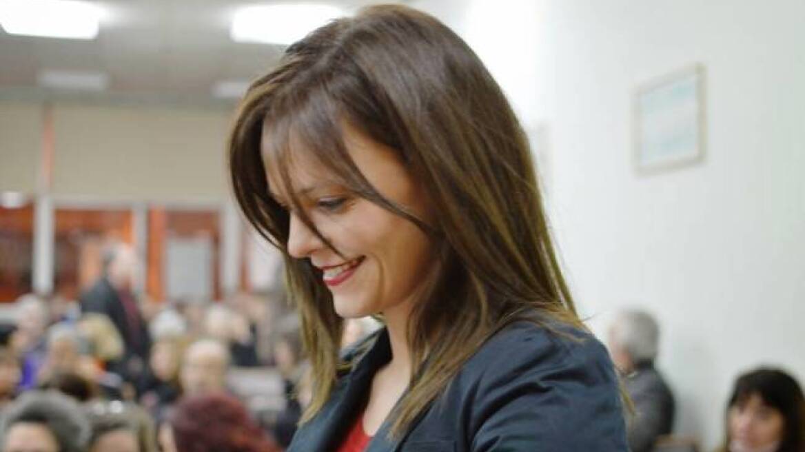 Αιχμές Αχτσιόγλου για τους εκπροσώπους της Κομισιόν που μετέχουν στη διαπραγμάτευση 