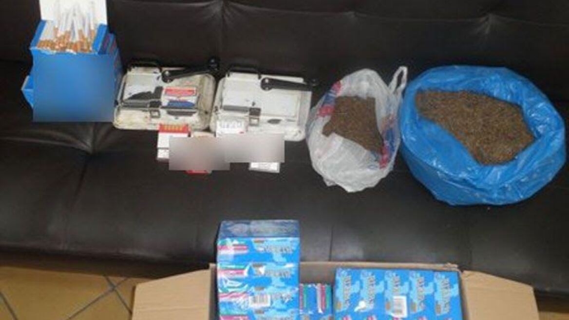 Αγρίνιο: Γέμιζε τσιγάρα με λαθραίο καπνό και τα πωλούσε