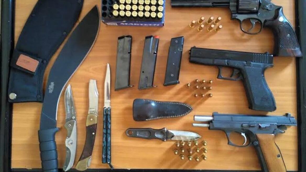 Οπλοστάσιο σε σπίτι στη Ζάκυνθο