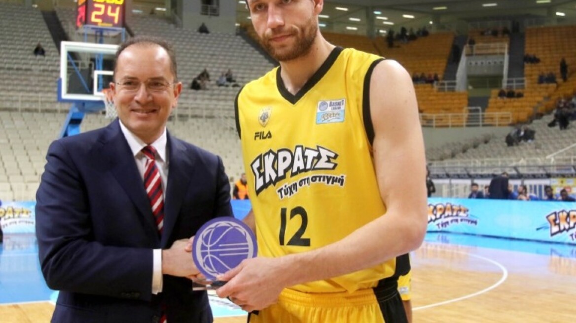 Πέρασε από ιατρικά και γίνεται “αετός” ο Μαυροκεφαλίδης