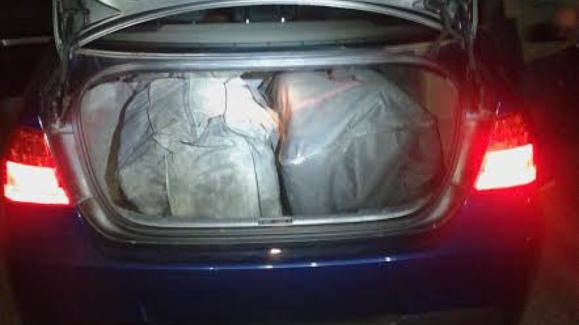 Καστοριά: Ζευγάρι παρέλαβε 28 κιλά χασίς από Αλβανούς