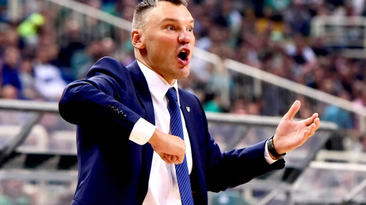 Σάρας: “Ολυμπιακός, η καλύτερη άμυνα στην Ευρώπη”