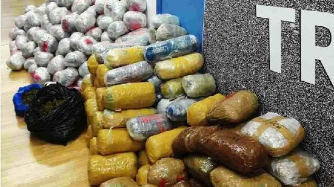 Θα διακινούσαν 258 κιλά χασίς σε Ελλάδα και εξωτερικό