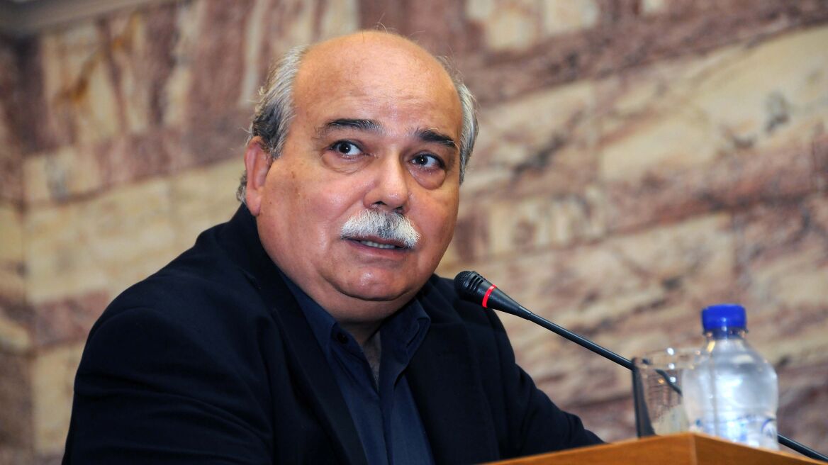 Νίκος Βούτσης: Αν δεν δίναμε τα λεφτά στους συνταξιούχους, τα μισά θα πήγαιναν στο χρέος