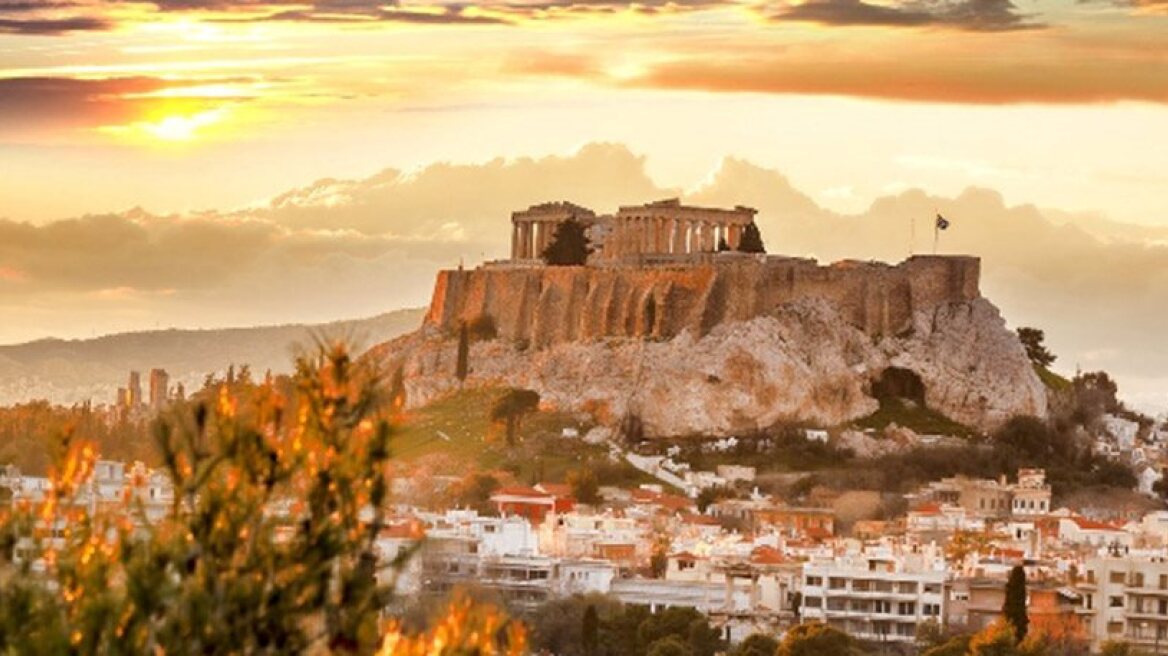 Athens in top 17 CNT best destination for 2017 (photos)