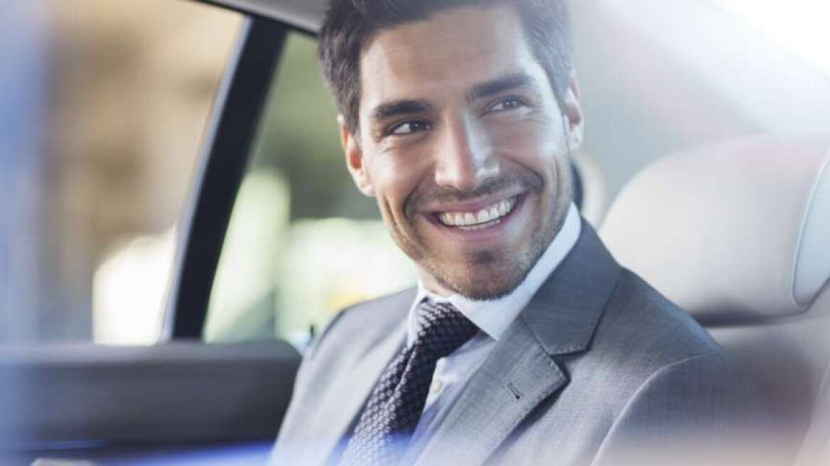 Για τον άνδρα: Έτσι θα αποκτήσεις more γοητεία τις γιορτές 