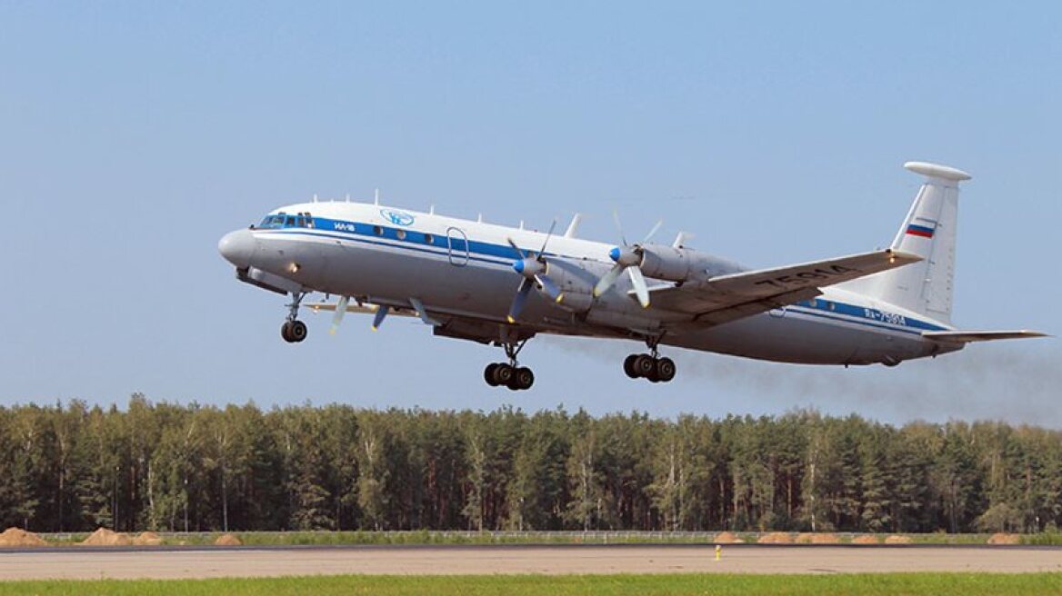 All passengers survive in Russian aeroplane crash