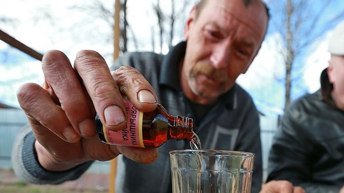 8 die in Russia after drinking lotion!