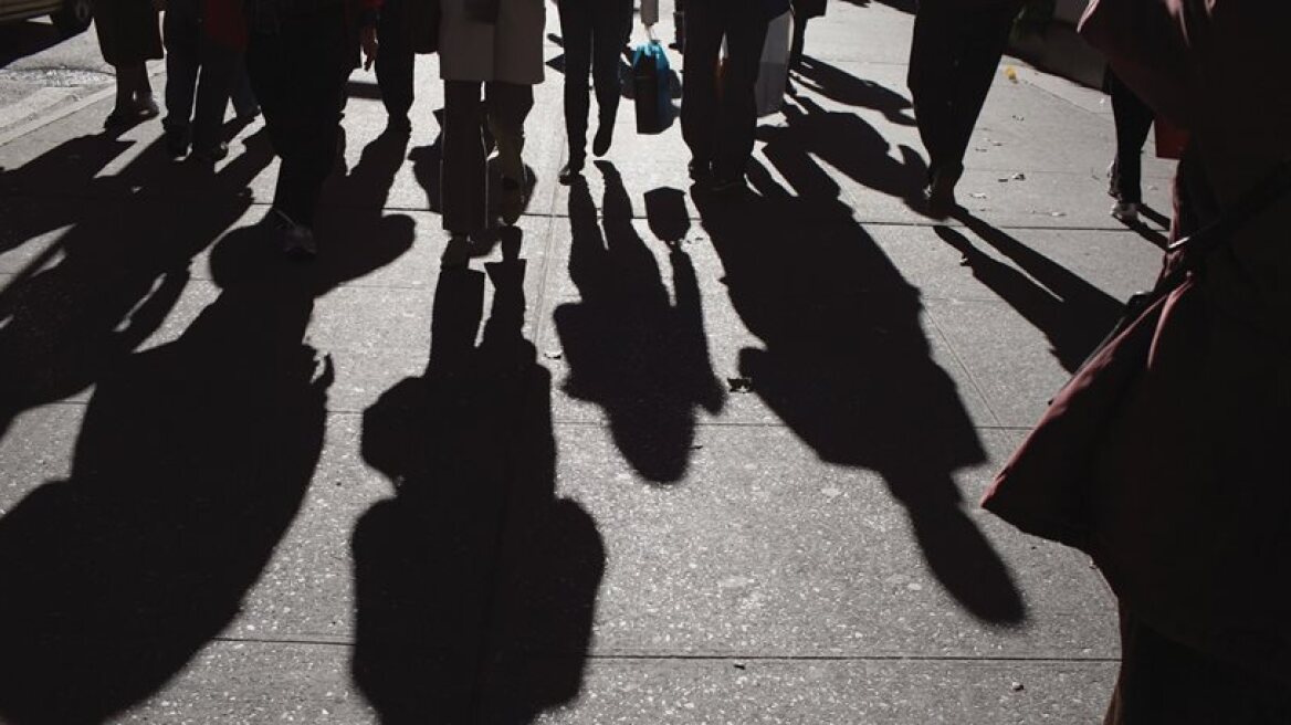 Shocking ELSTAT data shows 7 in 10 are long-term unemployed