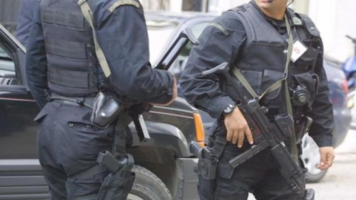 Εθνική Πύργου-Πατρών: Συνελήφθη Αλβανός διακινητής μεταναστών