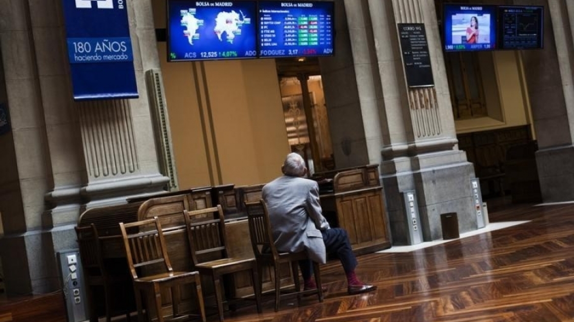 Απώλειες στην Ευρώπη με «οδηγό» τις ισπανικές και ιταλικές τράπεζες