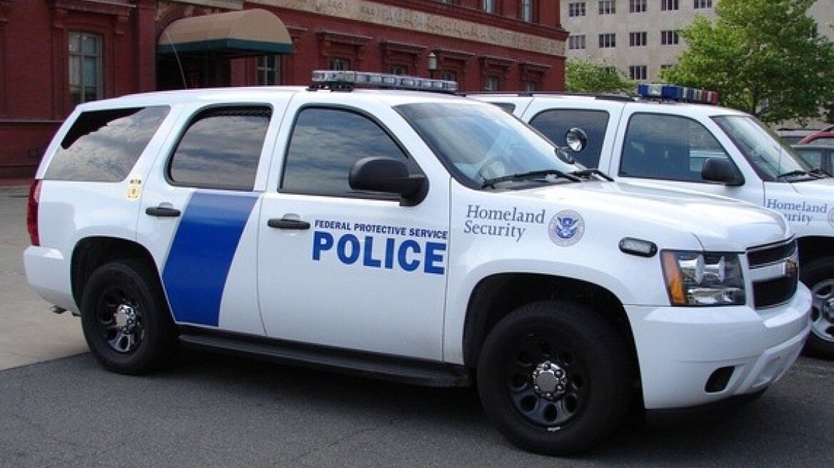 Σκάνδαλο διαφθοράς στη Νέα Υόρκη: Ιερόδουλες, ναρκωτικά και πολυτελή δώρα