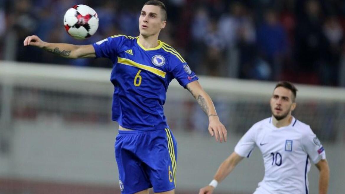 Πάει για Βράνιες η ΑΕΚ για το κέντρο της άμυνας