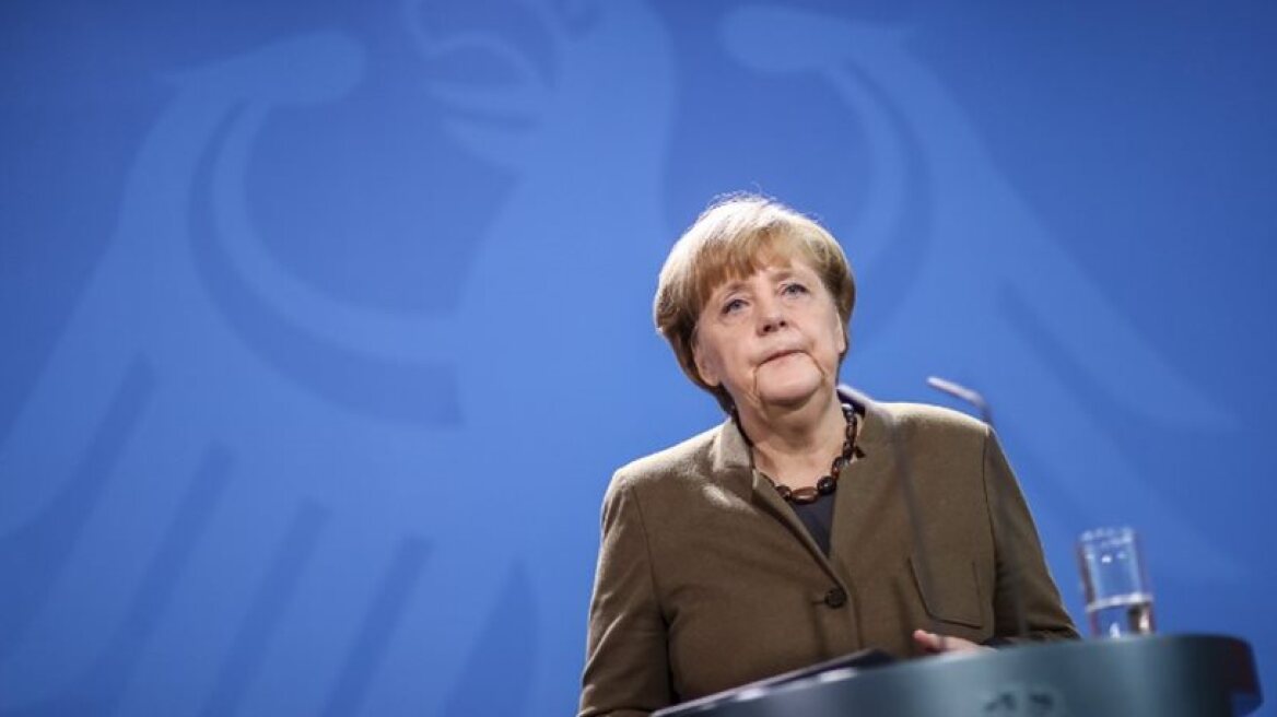 Merkel vows to toughen anti-terrorist laws