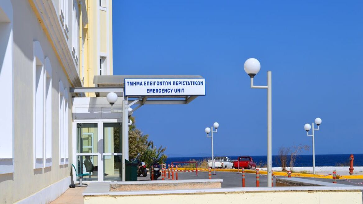 Χίος: Μαχαίρωσαν Σύρο μετανάστη - Πήγε πεζός στο νοσοκομείο και λιποθύμησε