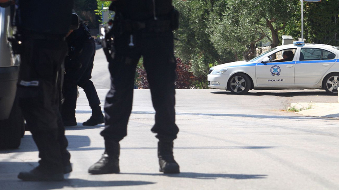 Καταδίωξη και σύλληψη δυο αντρών στα Διαβατά