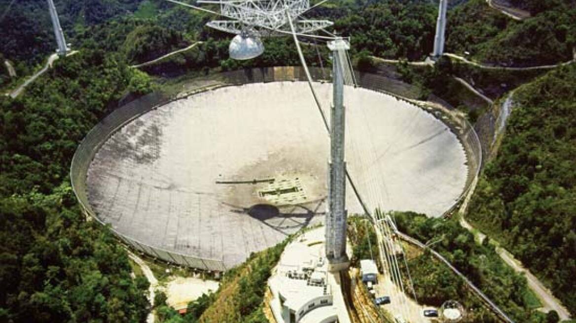 Could newly detected radio signals from deep space be aliens?