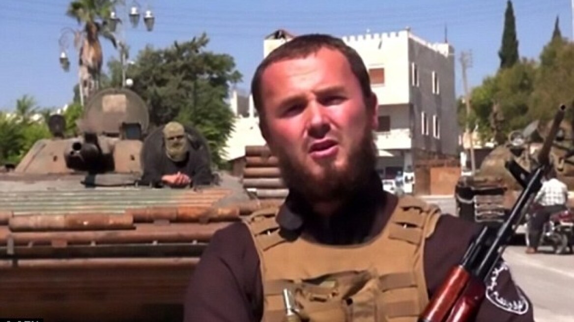  ISIS commander Lavdrim Muhaxheri from Kosovo has entered Europe with 400 jihadists!