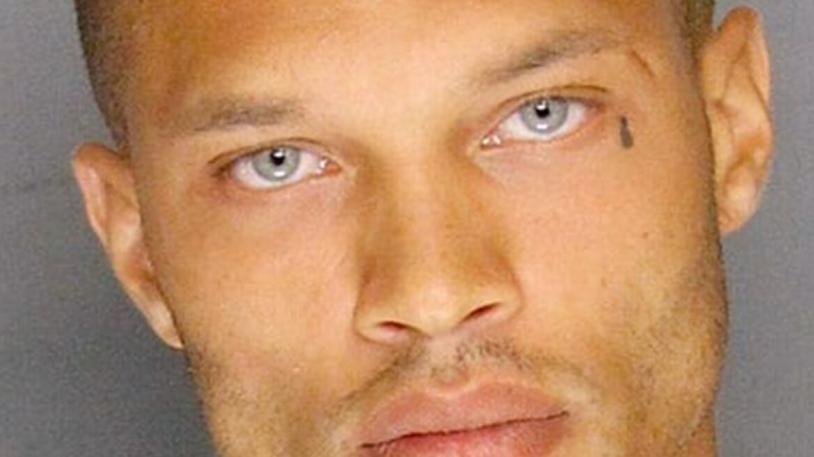  The “hottest crook” enjoys a wealthy life!