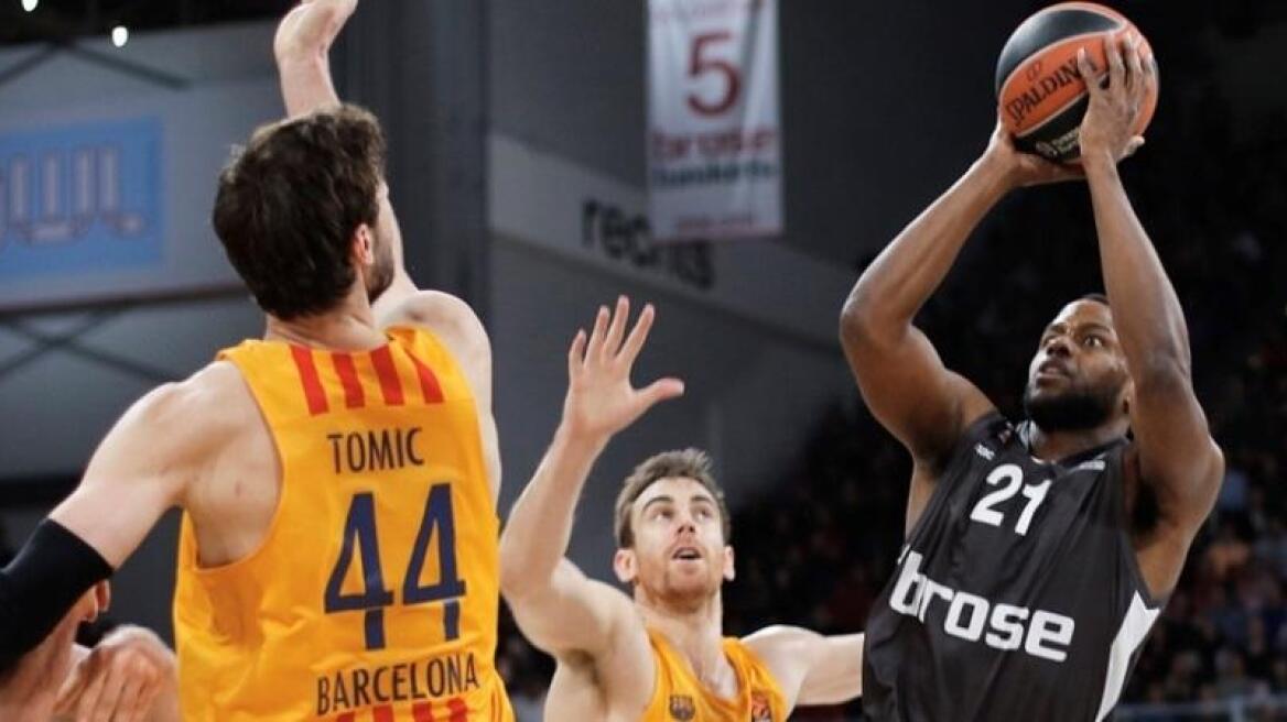 Ο Ζήσης... σάρωσε τους Έλληνες της Μπαρτσελόνα!