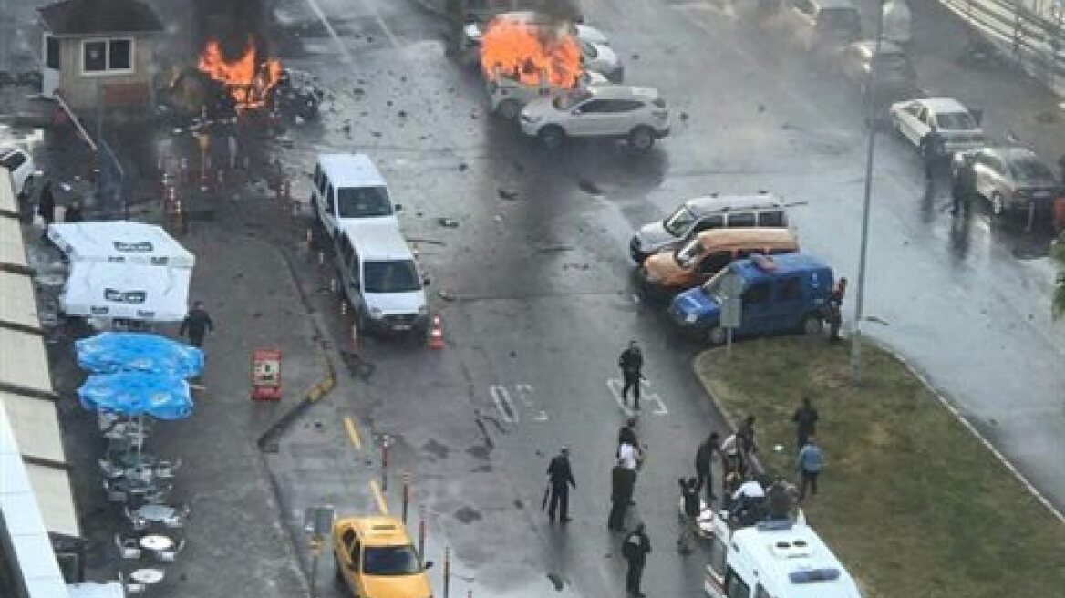  NEW ATTACK IN TURKEY: A bomb exploded in Izmir!