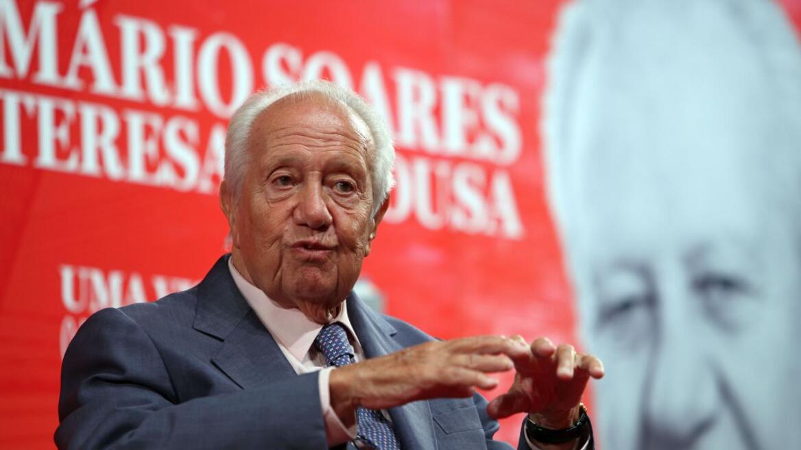 Πέθανε ο πρώην πρόεδρος της Πορτογαλίας Μάριο Σοάρες