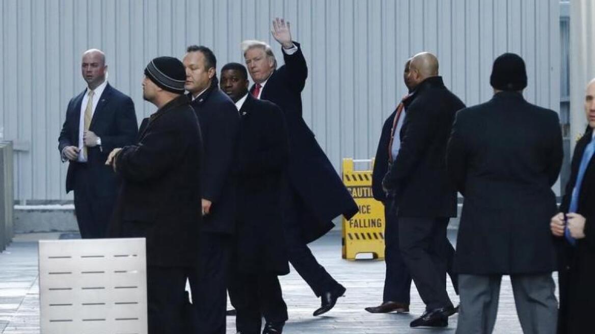 Trump acknowledges Russia role in U.S. election hacking: aide