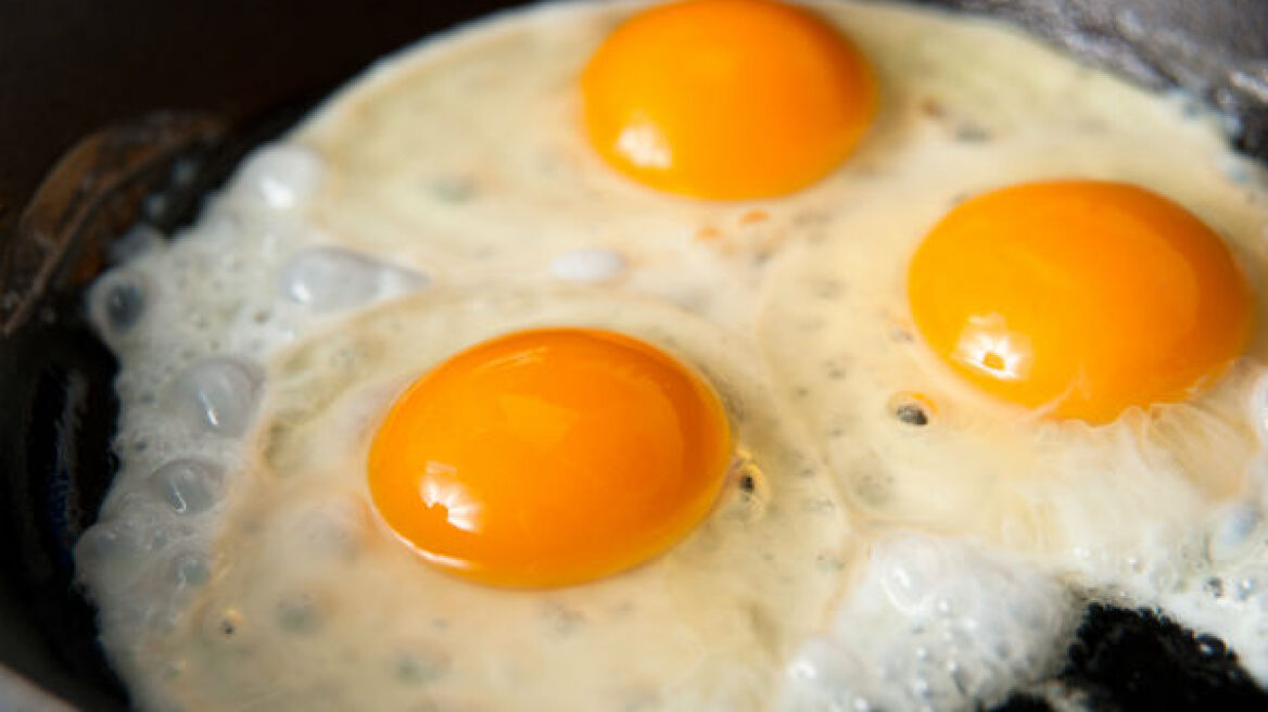 Tα αυγά για πρωινό ακονίζουν τον εγκέφαλο