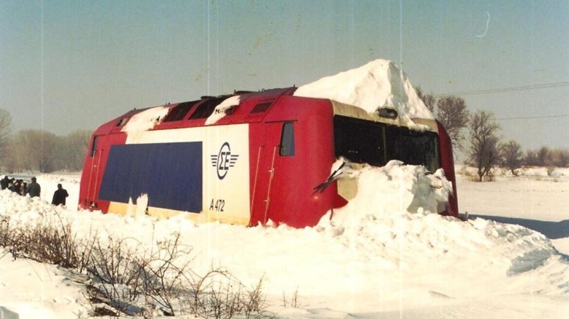 Πώς «χάθηκαν» τα τρένα στο χιόνι