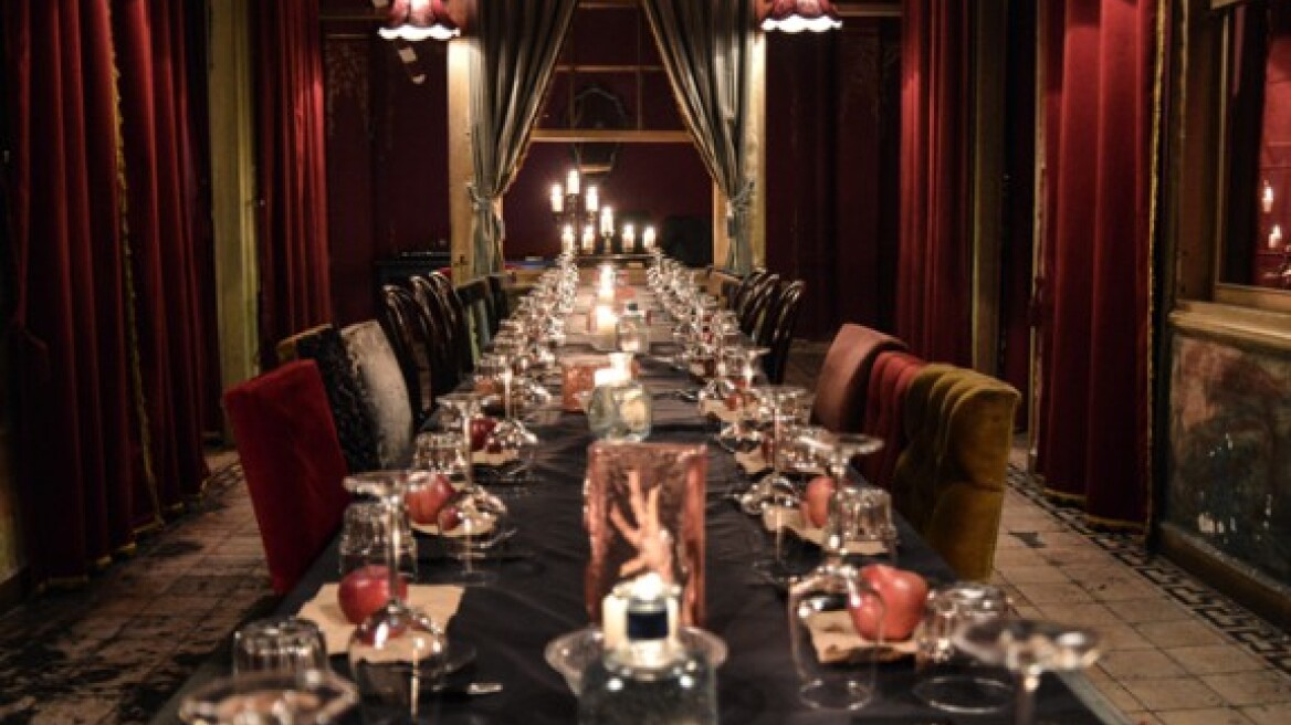 Πρόσκληση σε δείπνο για 30… αμαρτωλούς στο Noel