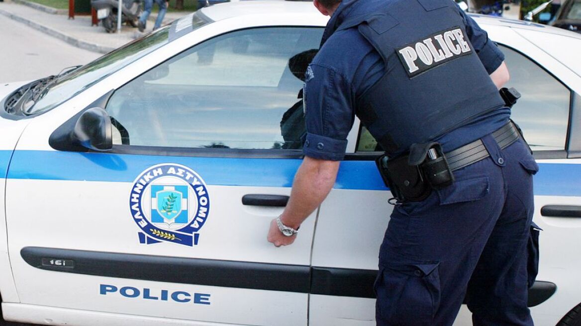 Χερσόνησος:Δίδυμο νεαρών χτυπούσε σπίτια ηλικιωμένων