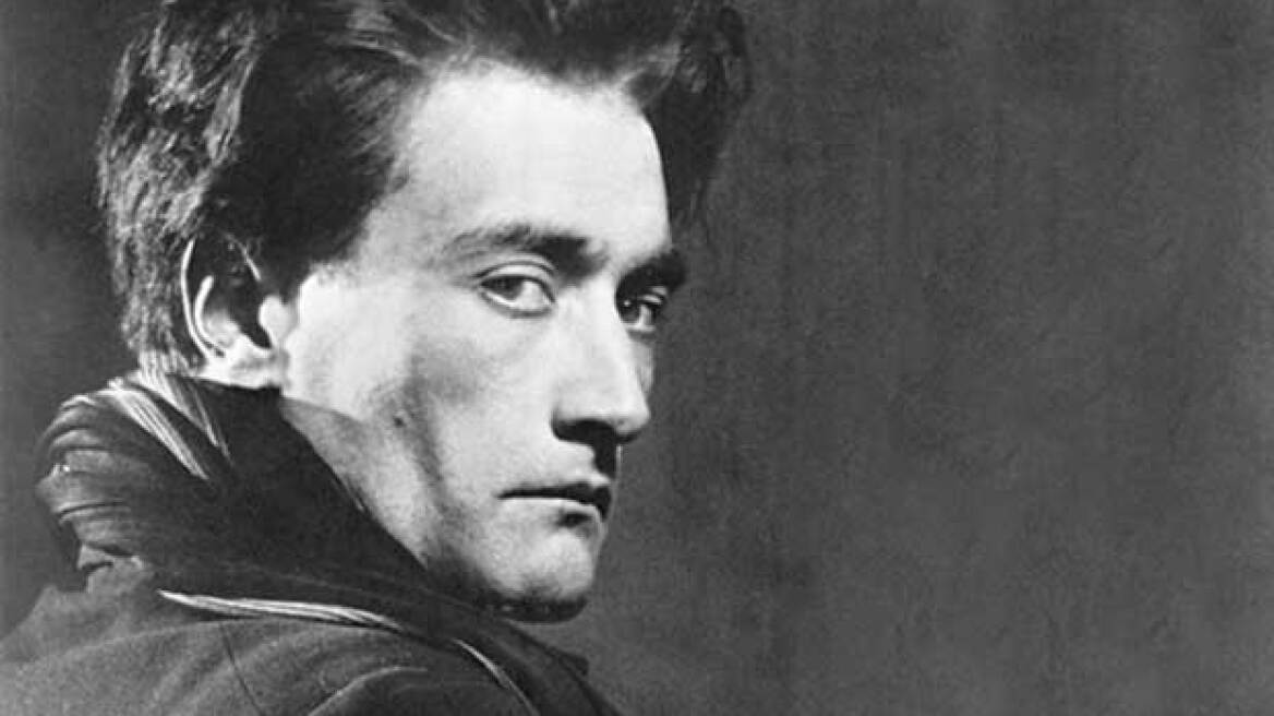 Στο σφυρί οι επιστολές του Αντονέν Αρτώ στον Αδόλφο Χίτλερ από το ψυχιατρείο