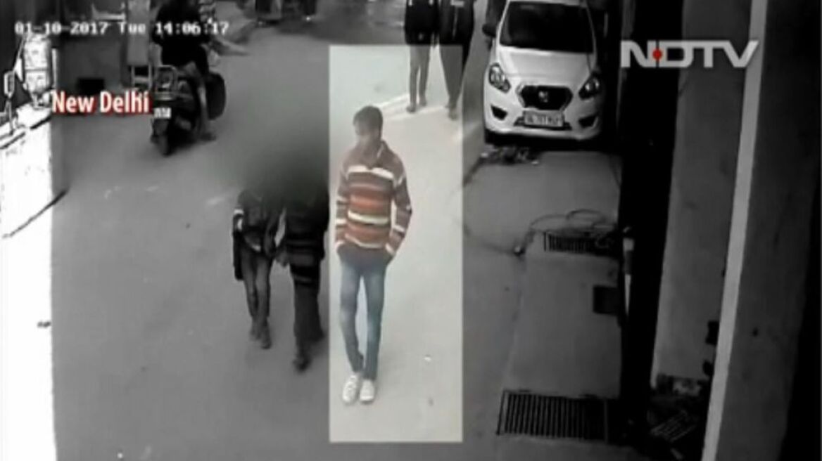 Ινδία: 38χρονος «τέρας» βίασε πάνω από 100 μαθήτριες δημοτικού