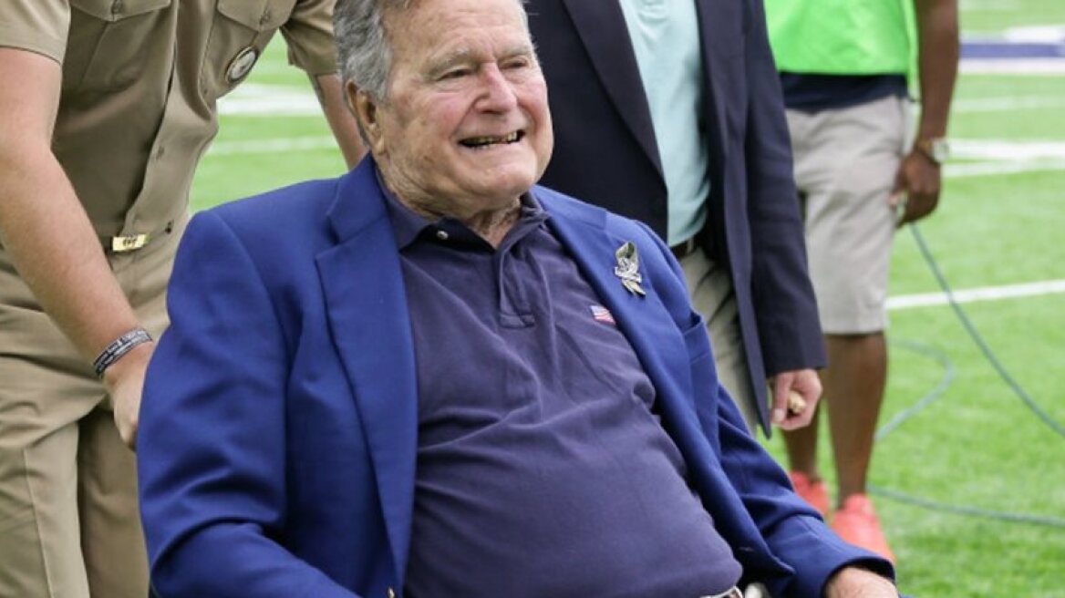 George Bush sr admitted to hospital