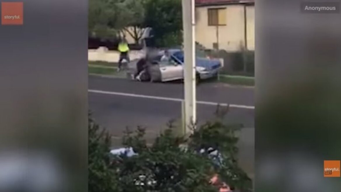  Επεισοδιακή αποφυγή της σύλληψης από αστυνομικούς