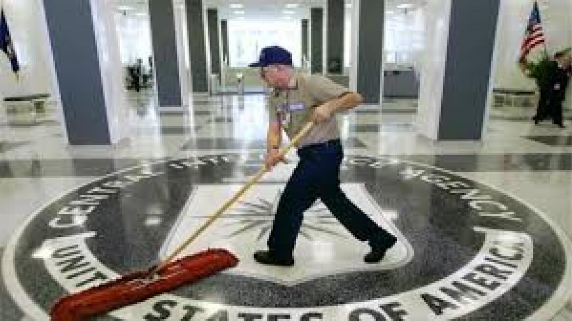 The problem with English – The CIA’s ‘expert’ on Saddam Hussein could not speak Arabic