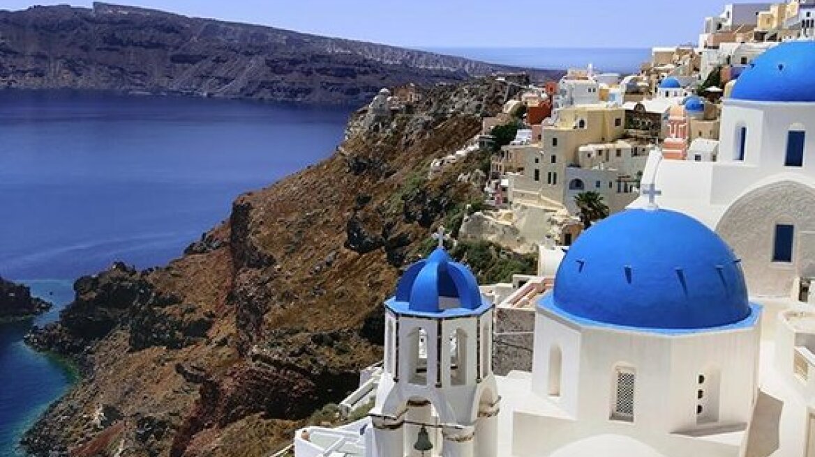 Thomas Cook doubles “fam trips” in 2017, with Santorini on list