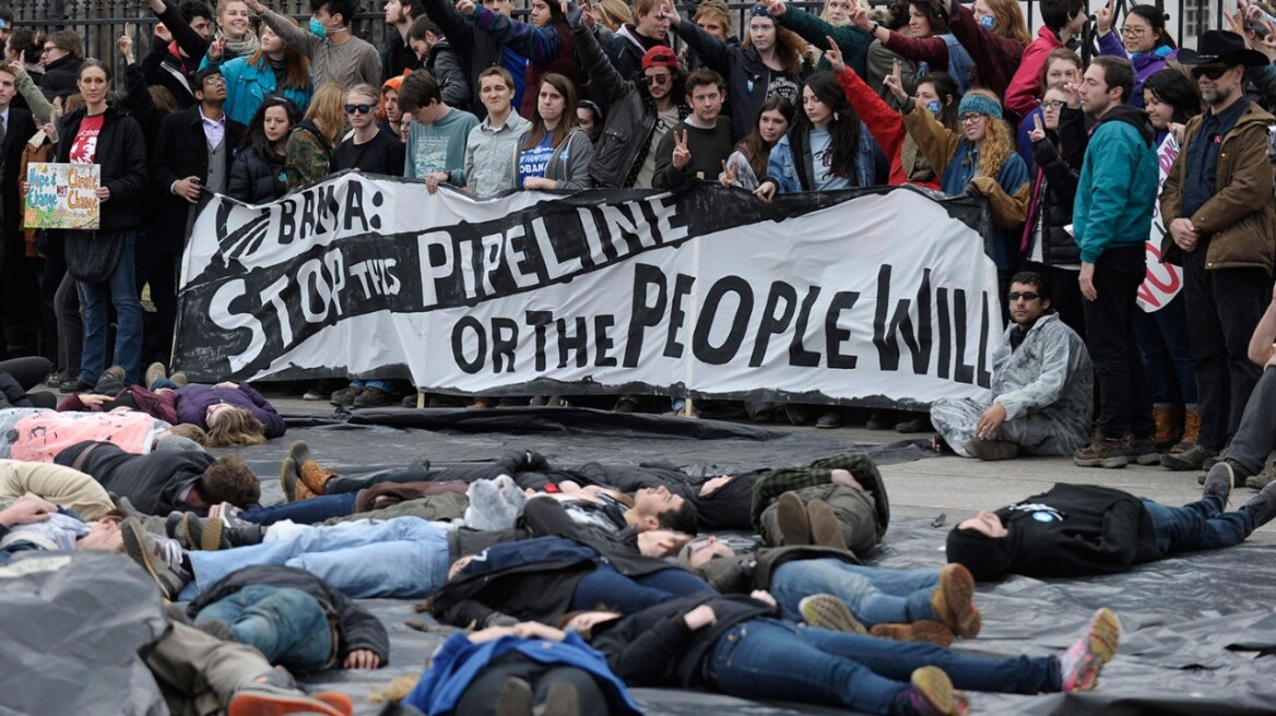 «Πράσινο φως» από τον Τραμπ για τους πετρελαιαγωγούς που είχε μπλοκάρει ο Ομπάμα