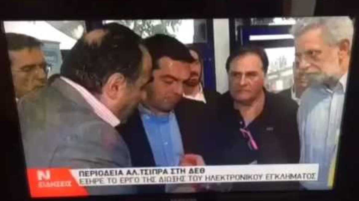 Βίντεο: Όταν ο Τσίπρας αποθέωνε τον Μανώλη Σφακιανάκη