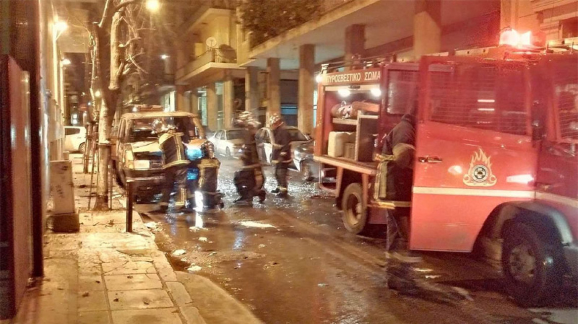 Εξάρχεια: Επίθεση με μολότοφ στο υπουργείο Πολιτισμού
